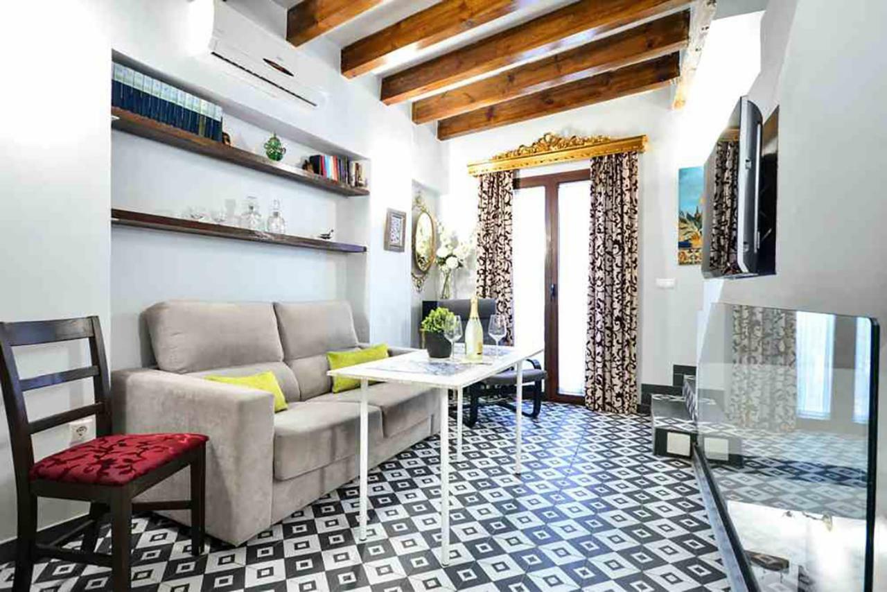 Casa Alfalfa 2 Dormitorios Terraza Y Solarium Privado Севиля Екстериор снимка