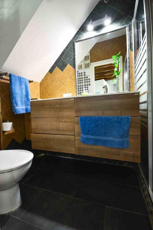 Casa Alfalfa 2 Dormitorios Terraza Y Solarium Privado Севиля Екстериор снимка