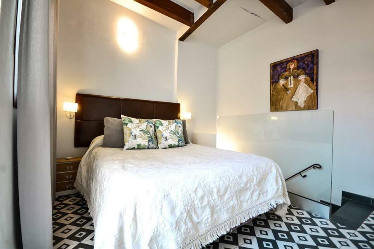 Casa Alfalfa 2 Dormitorios Terraza Y Solarium Privado Севиля Екстериор снимка