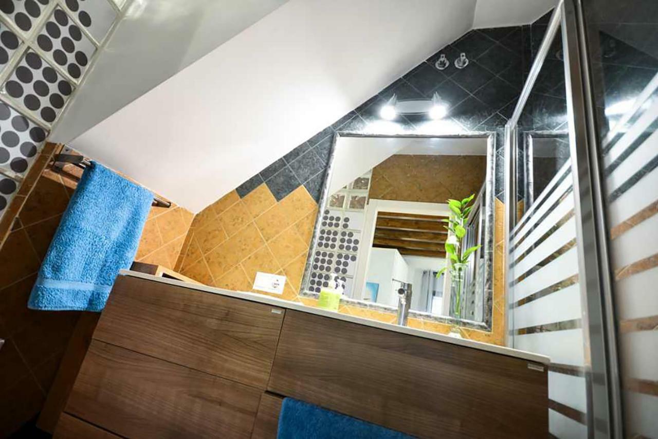 Casa Alfalfa 2 Dormitorios Terraza Y Solarium Privado Севиля Екстериор снимка